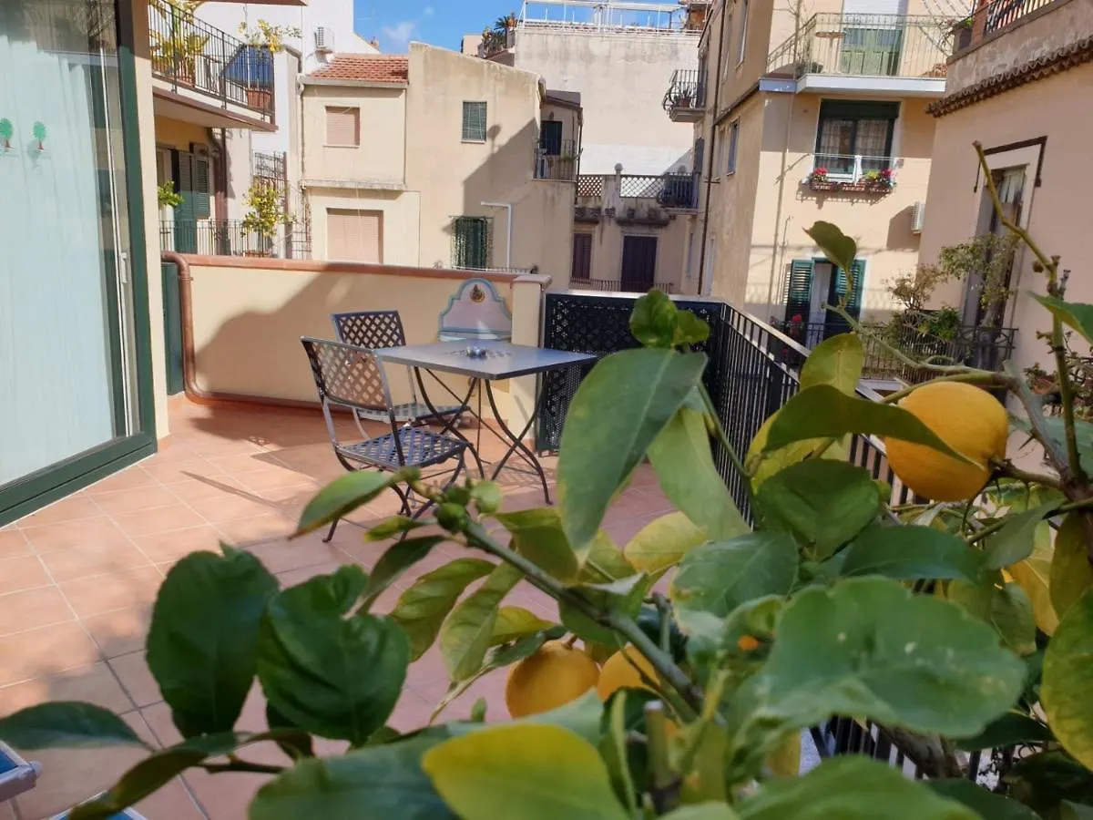 Residence Degli Agrumi Taormina Italy