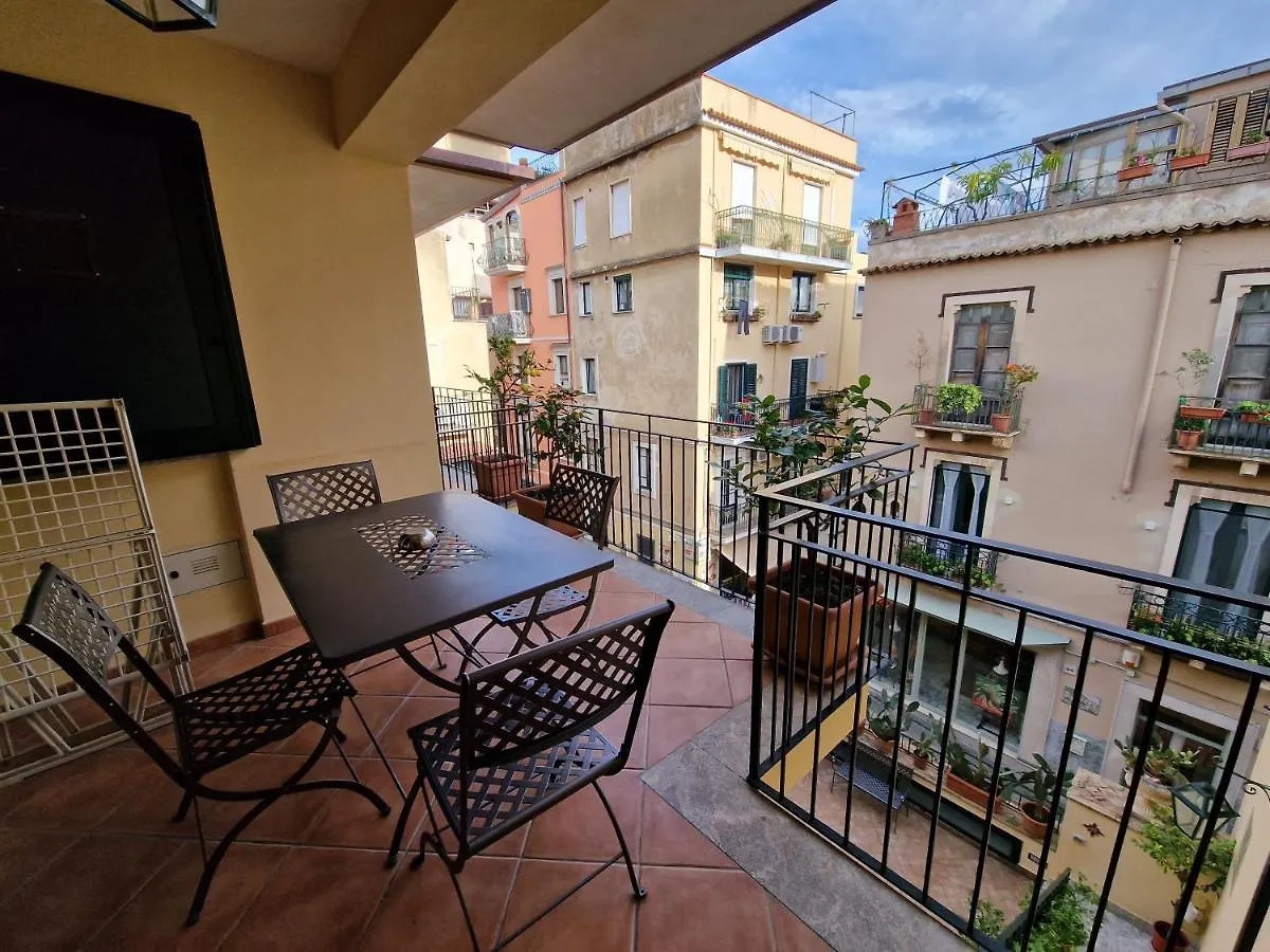 Residence Degli Agrumi Taormina 0*,