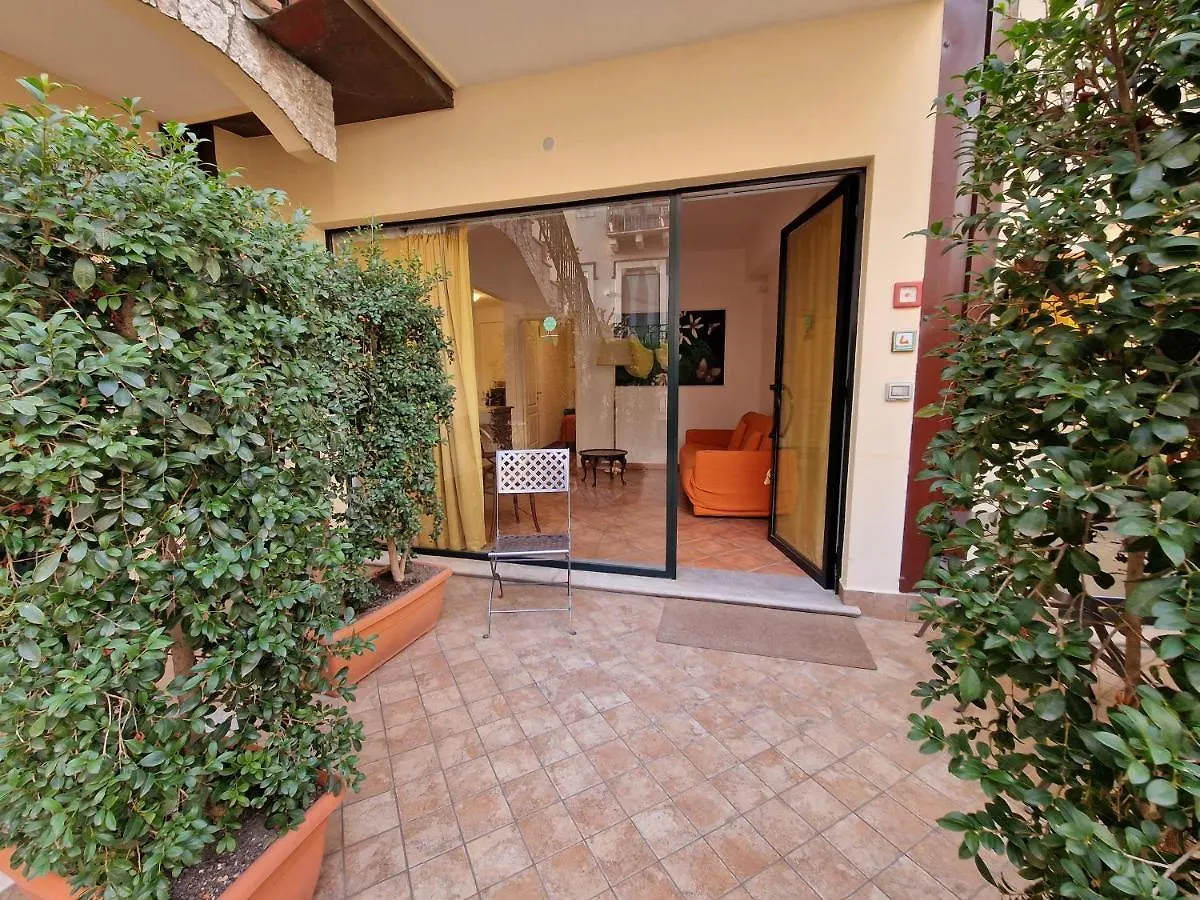 Residence Degli Agrumi Taormina 0*,  Italy