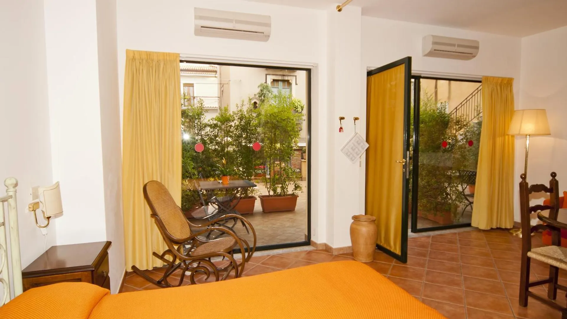Residence Degli Agrumi Taormina Apartment