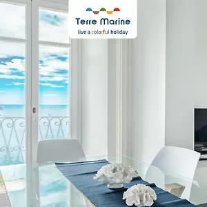 Salty Sky Flat , Terre Marine , Corniglia Italy